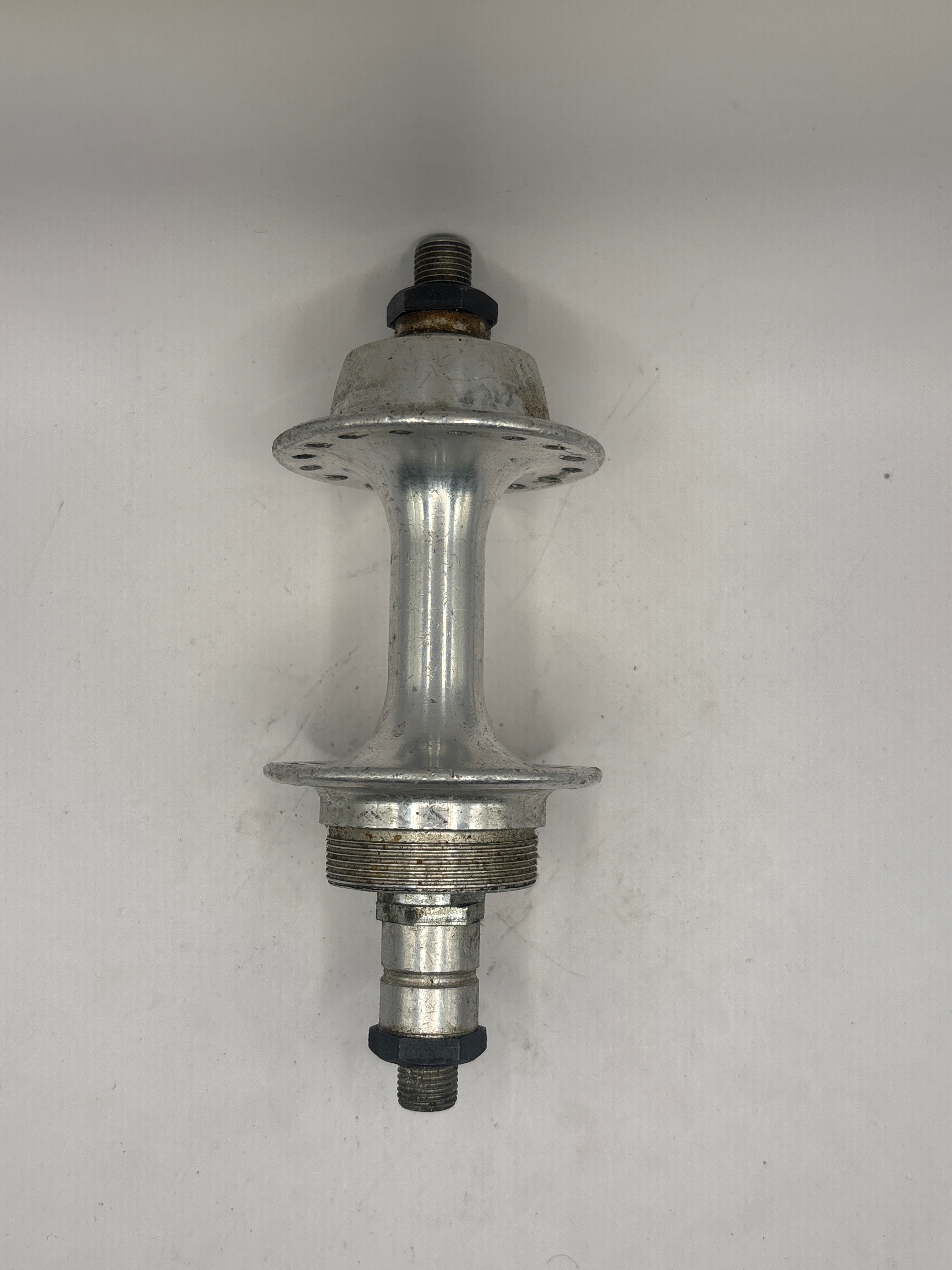 Moyeu argent roue libre 36H pucké